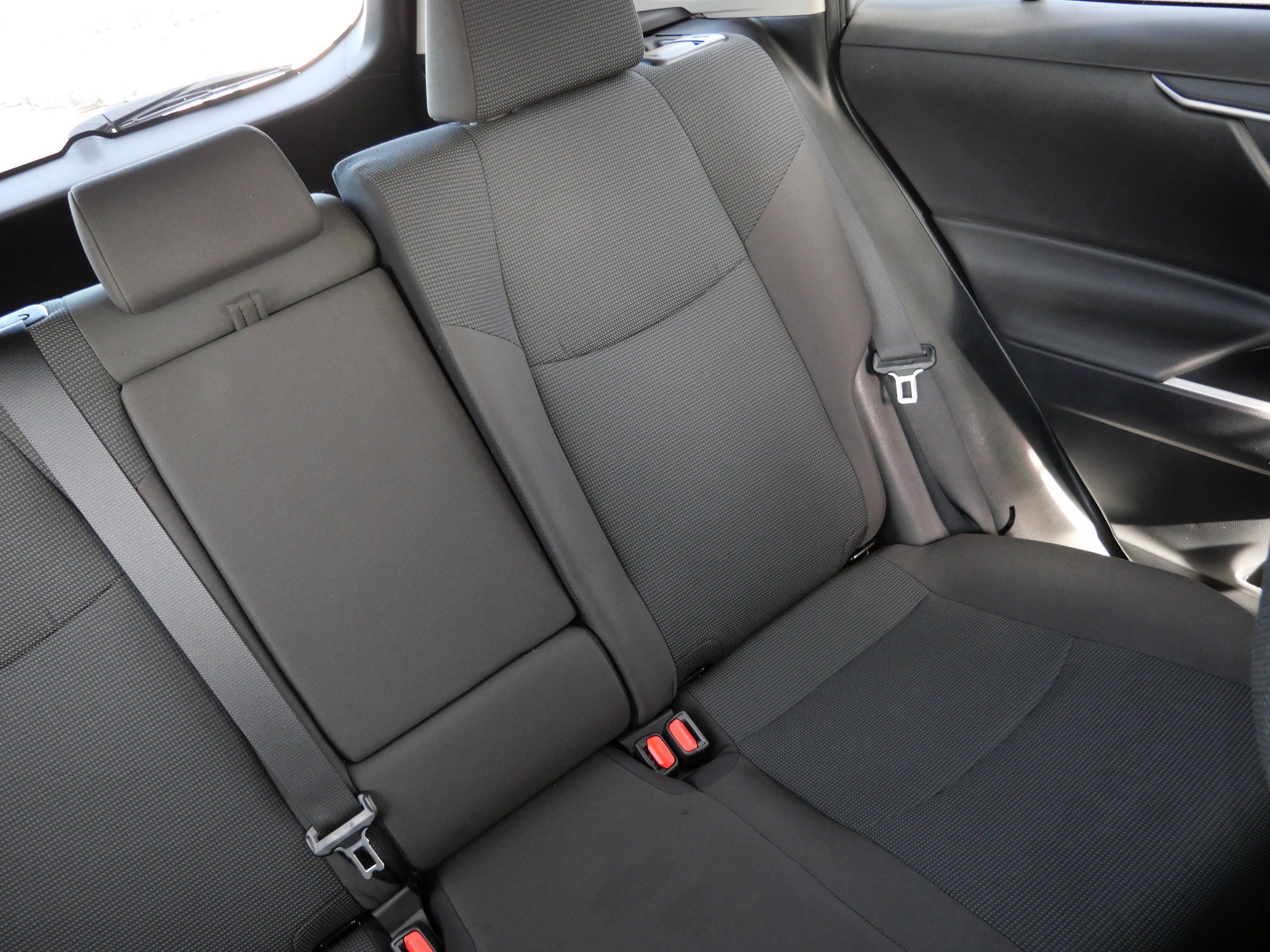 Certified 2025 Toyota RAV4 LE AWD/4WD image 14