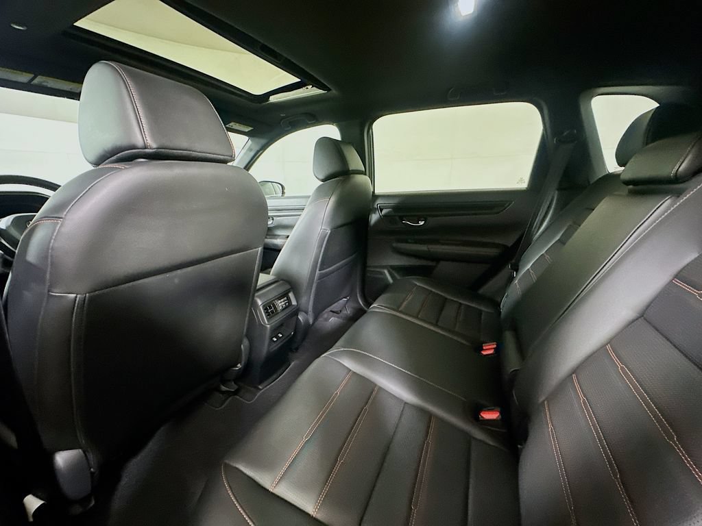Used 2025 Honda CR-V Sport-L image 13