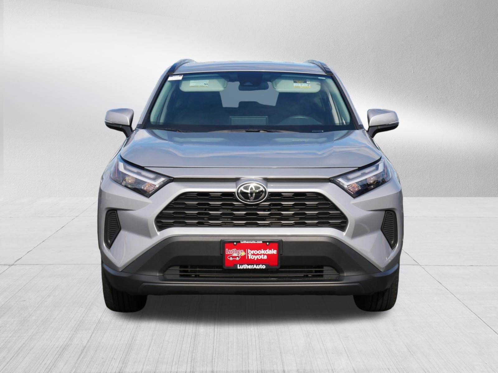 Certified 2025 Toyota RAV4 XLE AWD/4WD image 2