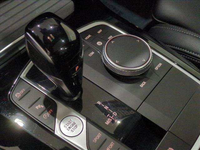 Used 2023 BMW X3 xDrive30i AWD/4WD image 12