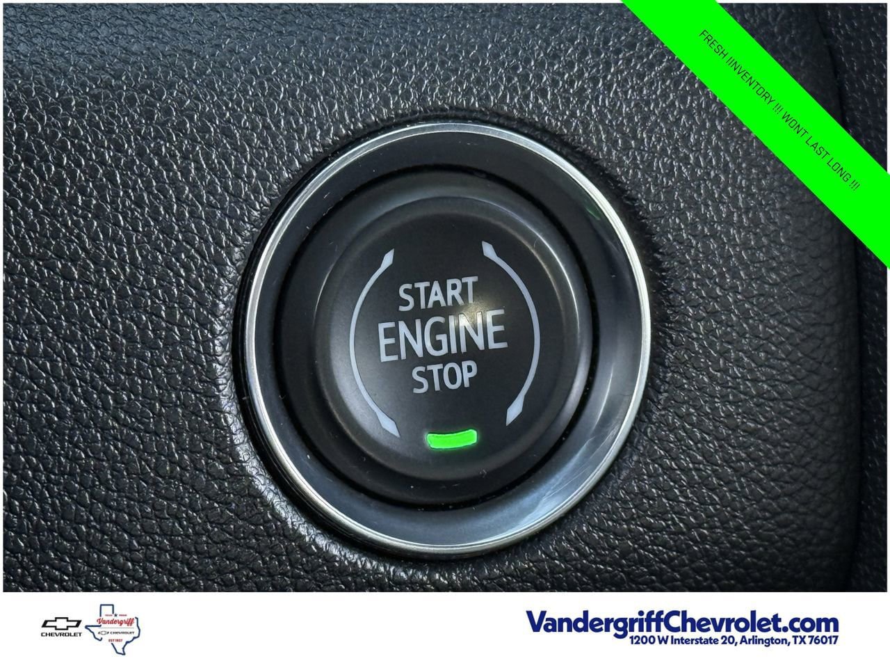 Used 2025 GMC Acadia AT4 AWD/4WD image 16