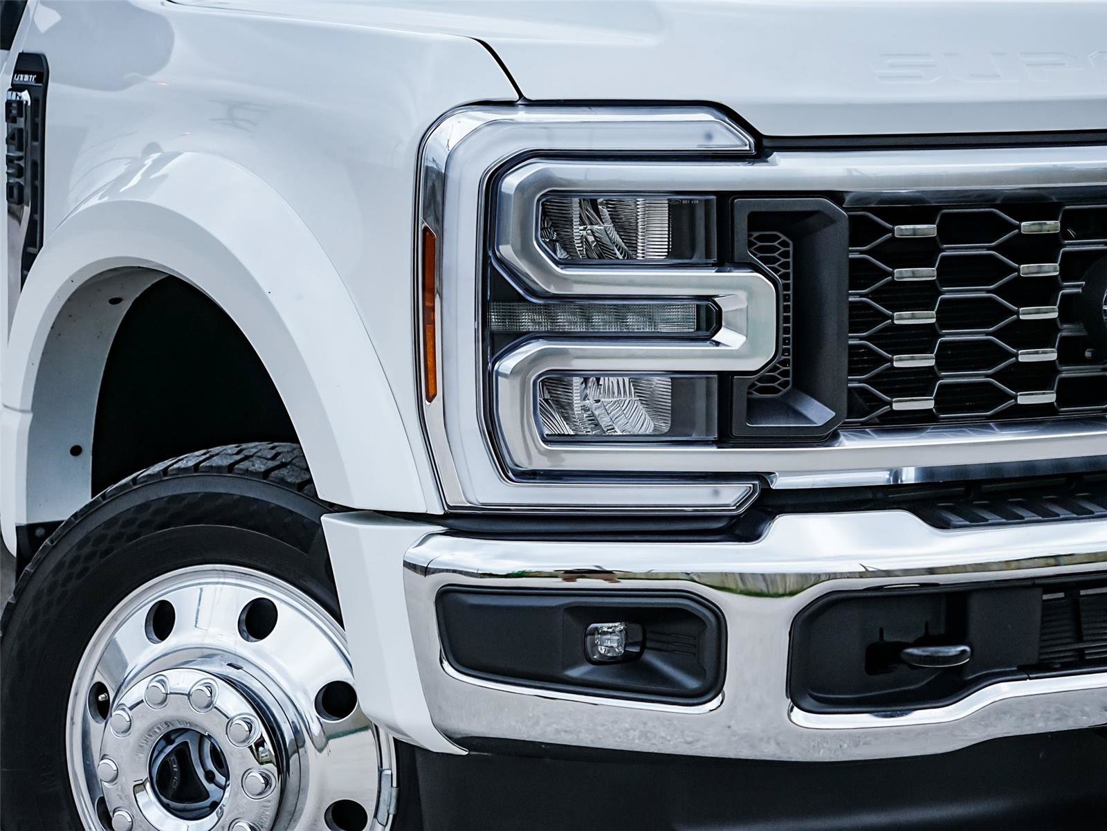 Certified 2026 Ford F450 Lariat w/ FX4 Off-Road Package AWD/4WD image 3