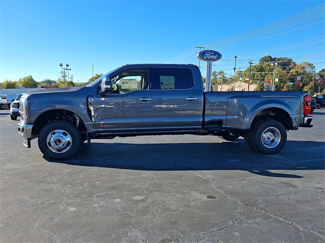 New 2026 Ford F350 Lariat w/ Lariat Ultimate Package image 4