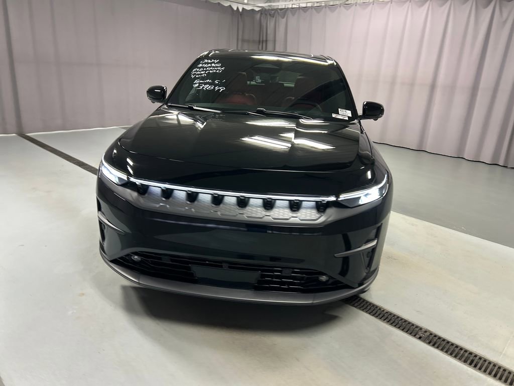 Used 2024 Jeep Wagoneer Launch Edition image 2