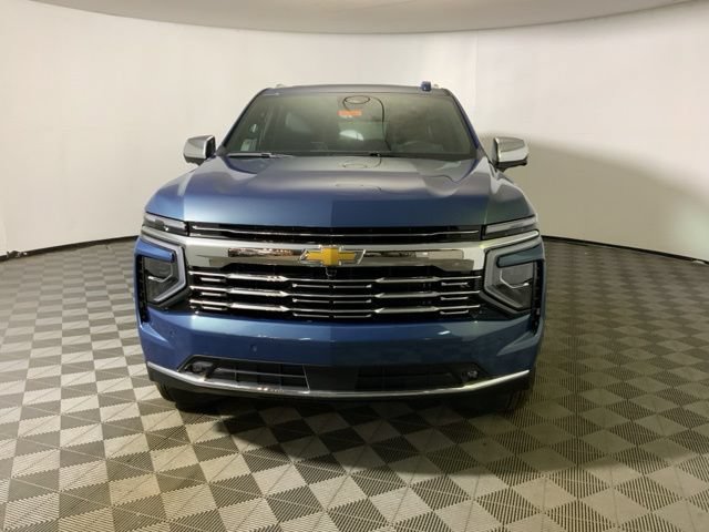 New 2026 Chevrolet Suburban Premier AWD/4WD image 3