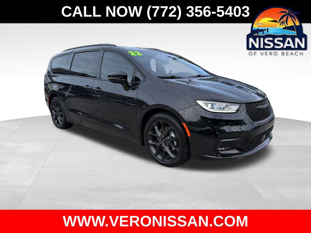 Used 2022 Chrysler Pacifica Limited w/ S Appearance Package FWD 360° Tour