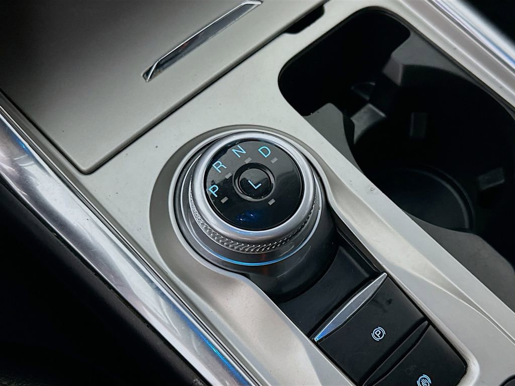 Used 2022 Ford Explorer Limited image 34