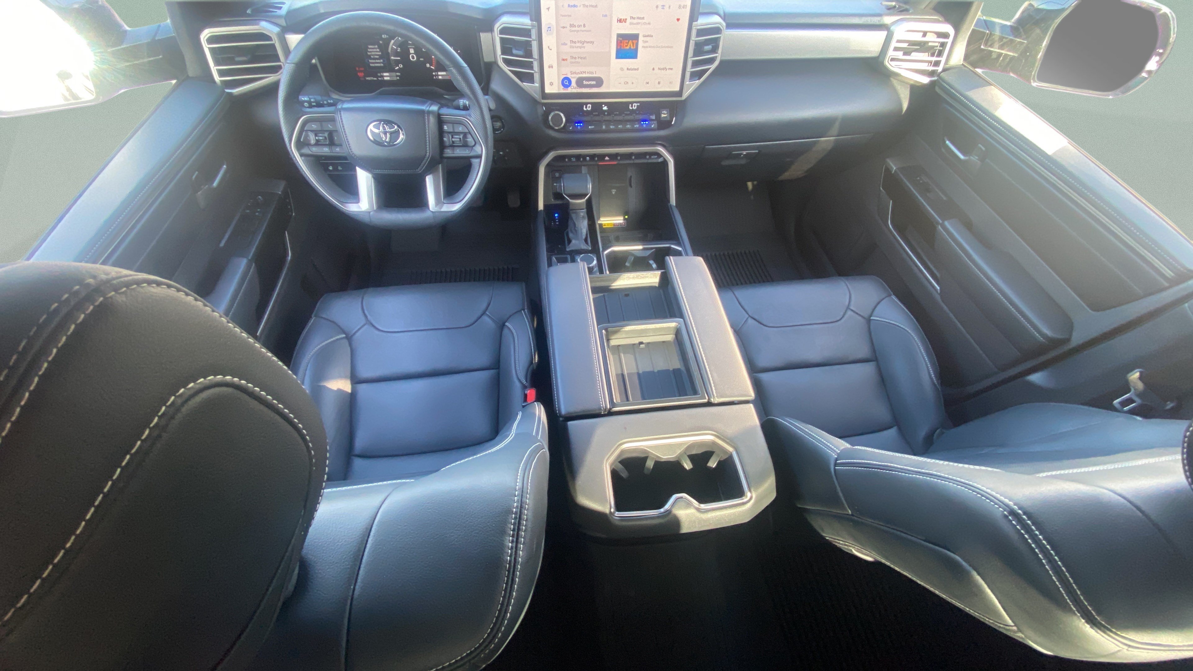 Used 2026 Toyota Tundra Limited AWD/4WD image 15