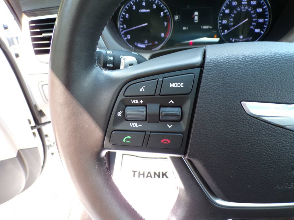 Used 2015 Hyundai Genesis 3.8 w/ Option Group 02 AWD/4WD image 30