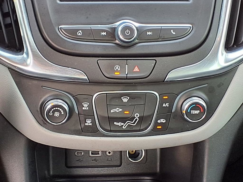 Used 2024 Chevrolet Equinox LS w/ Midnight Edition image 15