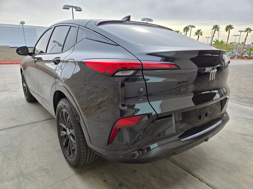 Used 2025 Buick Envista Sport Touring w/ Convenience I Package image 3