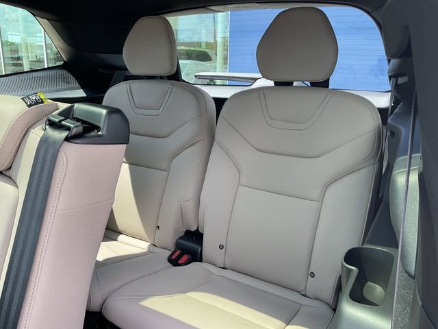 New 2026 Volvo EX90 Plus RWD image 21