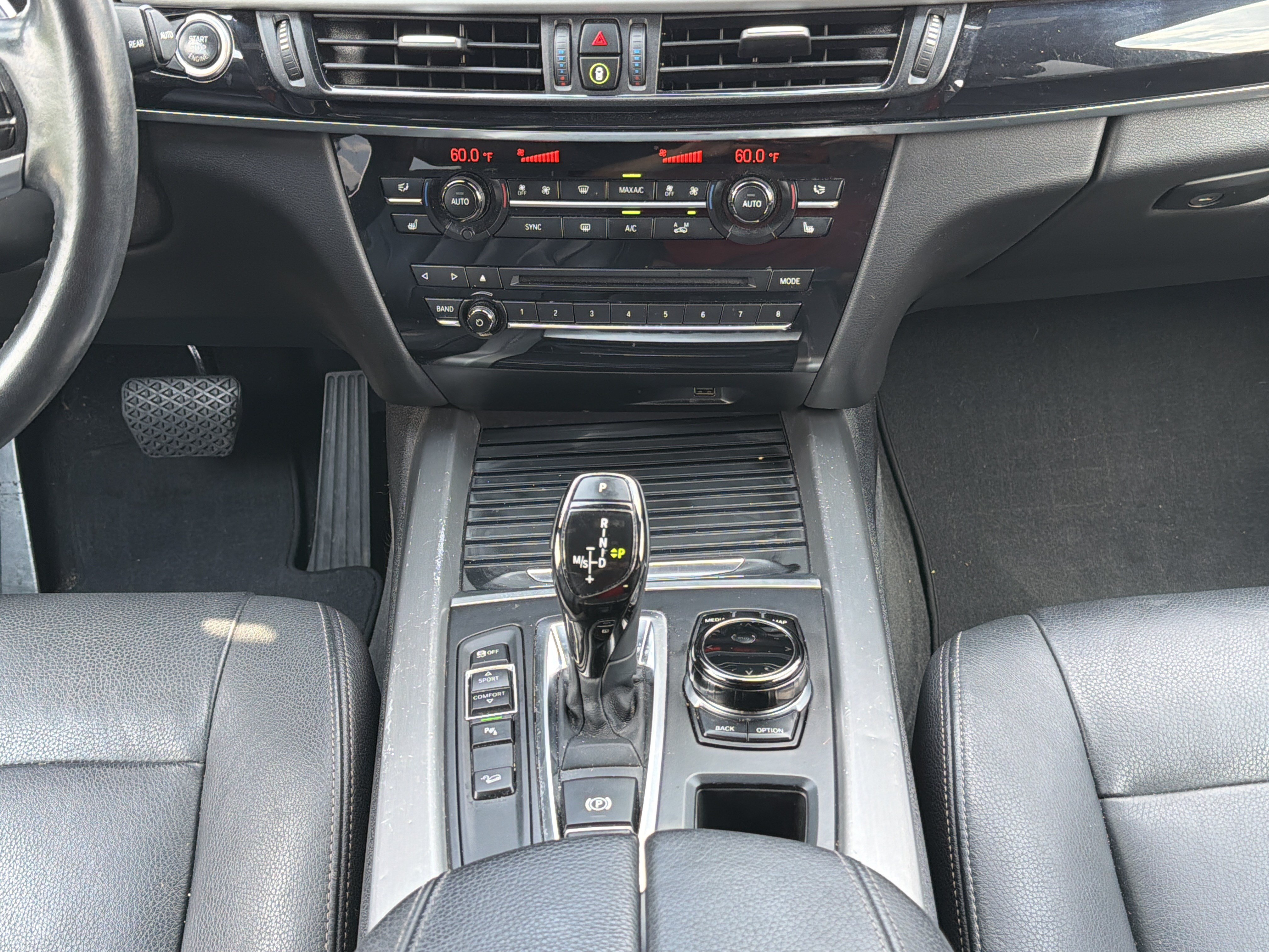 Used 2018 BMW X5 xDrive35d w/ M Sport Package AWD/4WD image 6