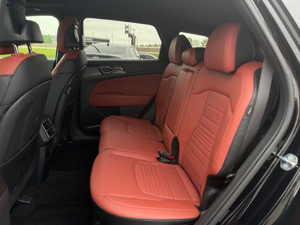 Used 2026 Kia Sportage SX image 25