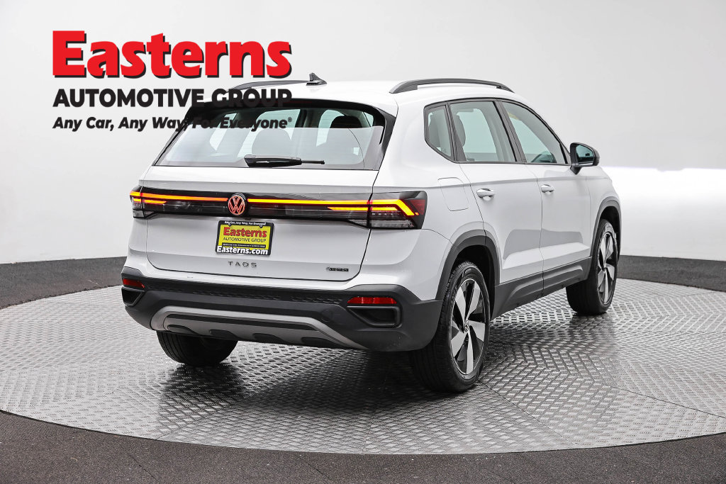 Used 2025 Volkswagen Taos S AWD/4WD image 6