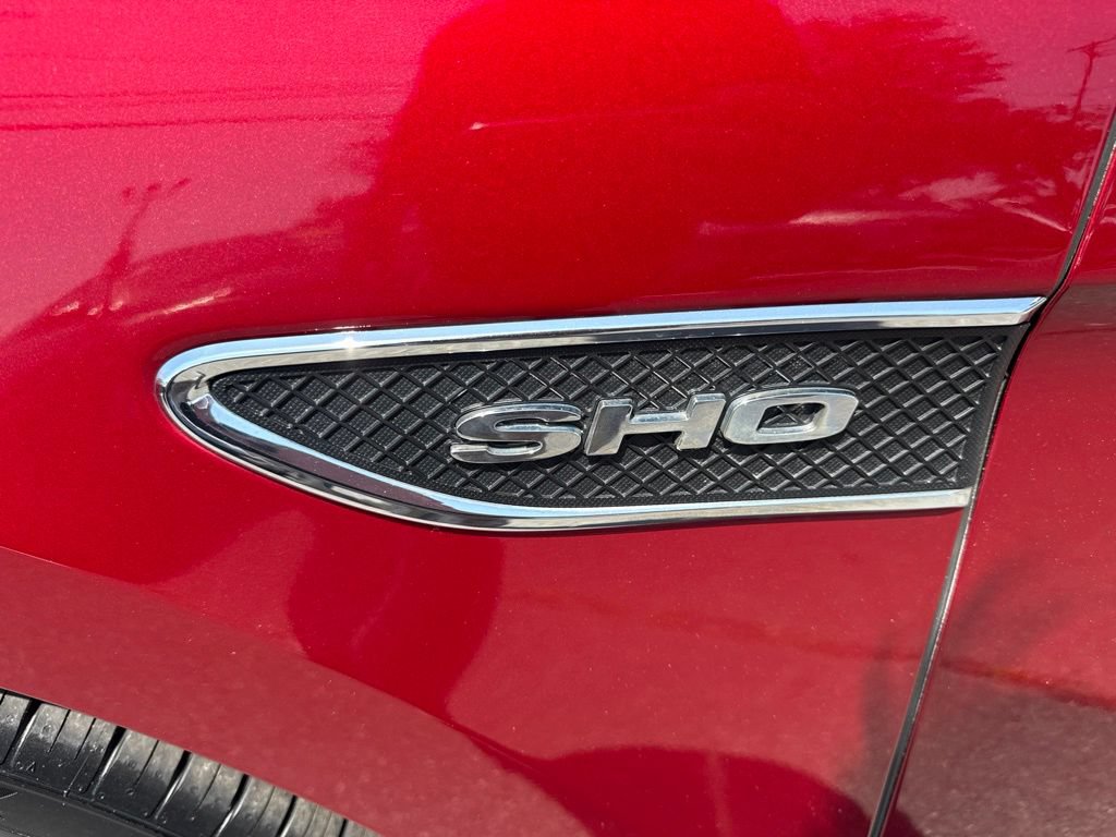 Used 2013 Ford Taurus SHO AWD/4WD image 9