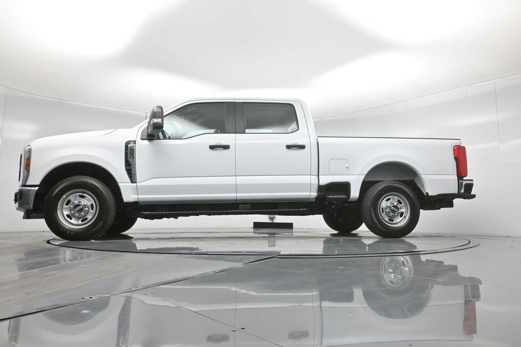 New 2026 Ford F250 XL w/ XL Chrome Package RWD image 49