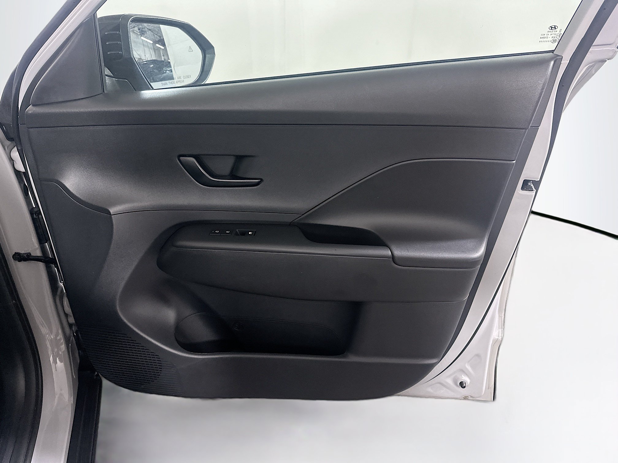Used 2026 Hyundai Kona SEL Sport FWD image 31