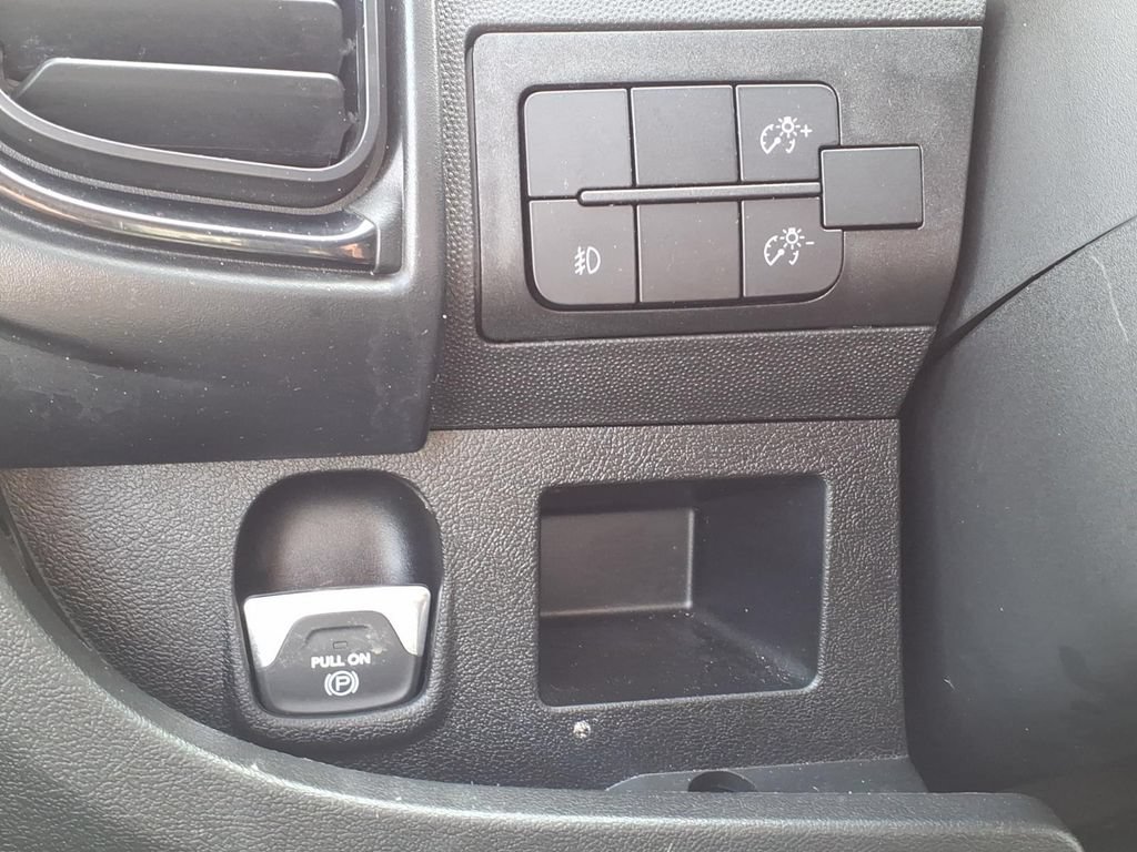 Used 2024 RAM ProMaster 3500 w/ Delivery Van Package FWD image 31