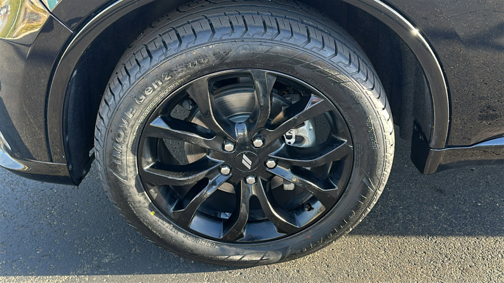 Used 2019 Dodge Durango GT image 9