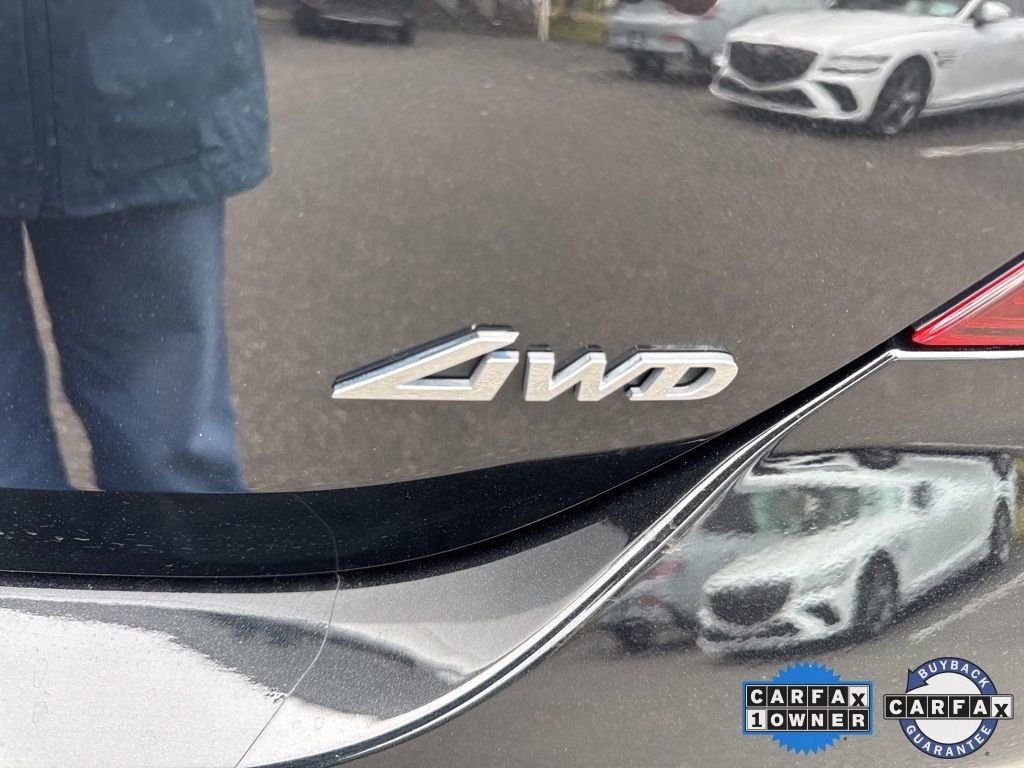 Used 2023 Genesis G70 2.0T w/ Sport Prestige Package image 11