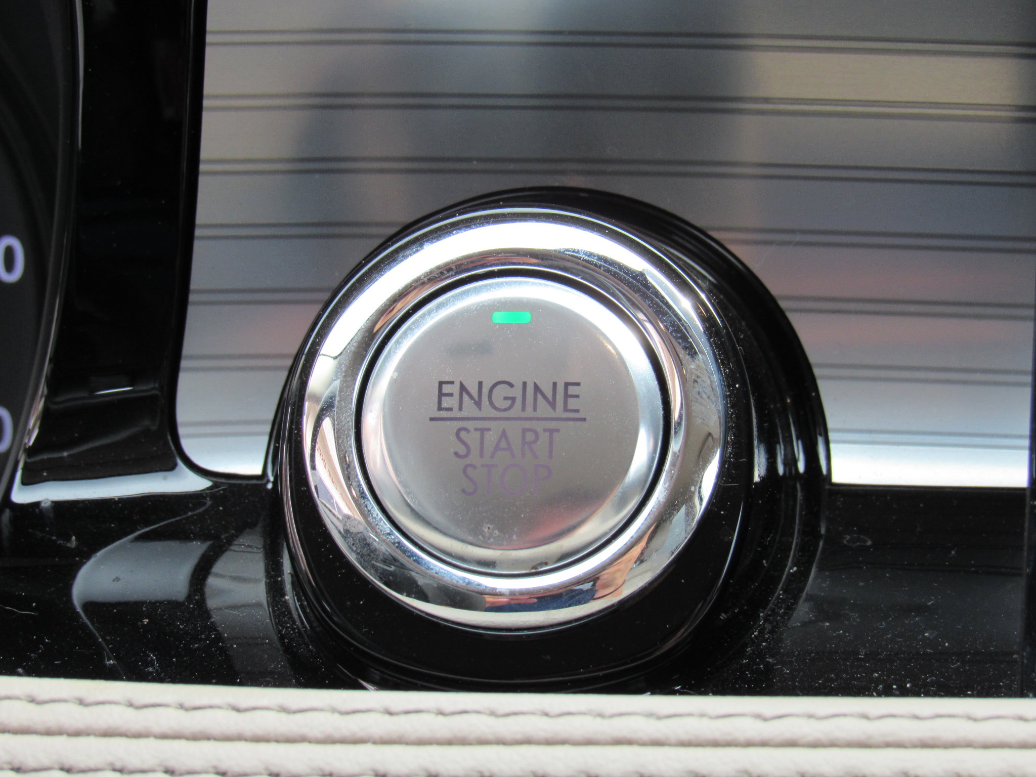 Certified 2022 Lincoln Corsair FWD image 18