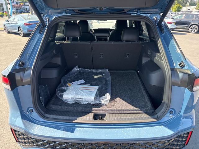New 2026 Volkswagen Tiguan SE R-Line AWD/4WD image 14