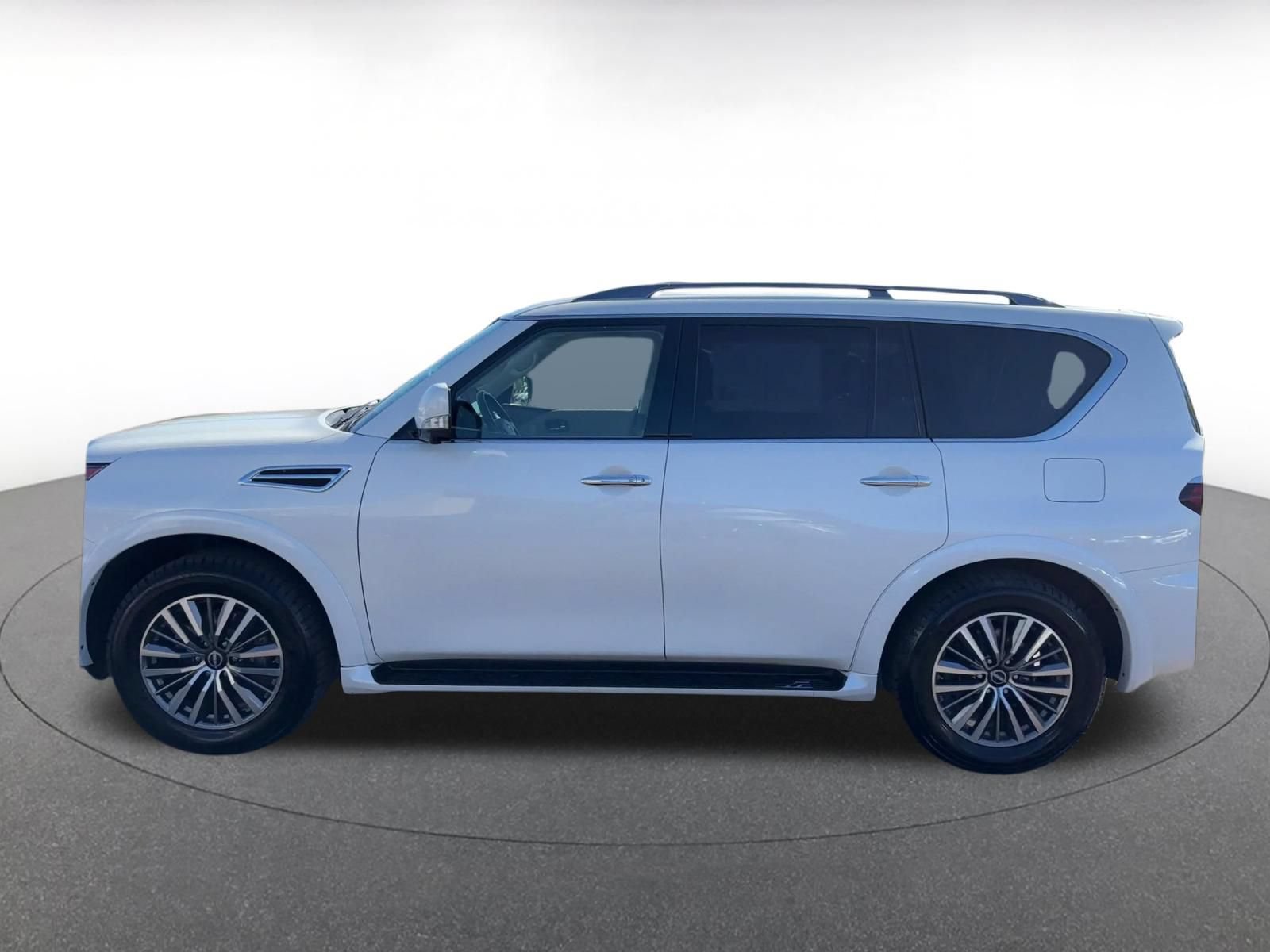 Used 2023 Nissan Armada SL AWD/4WD image 8