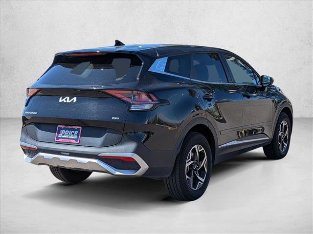 Used 2024 Kia Sportage LX image 5