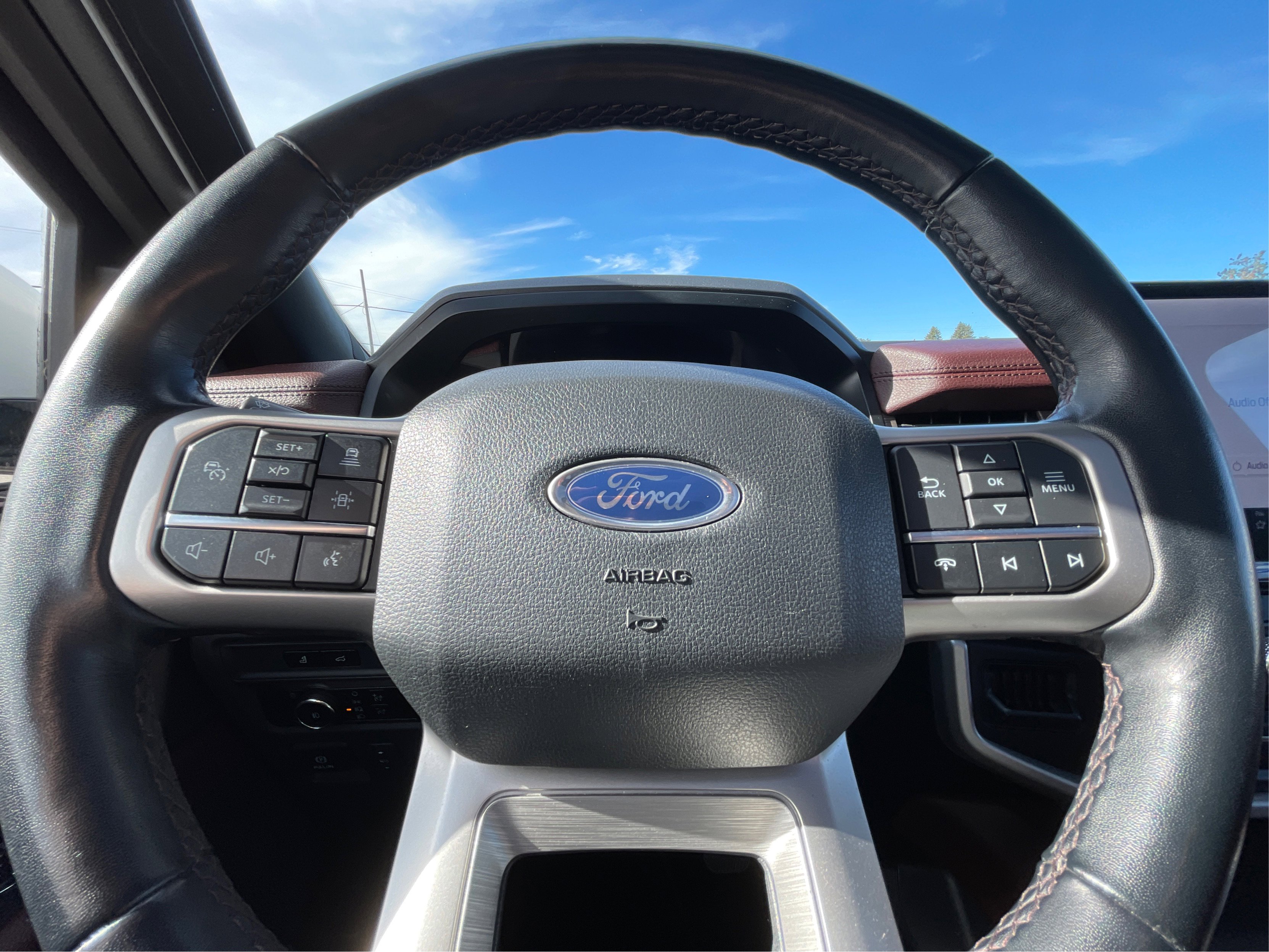 Used 2023 Ford Expedition Max Limited image 19