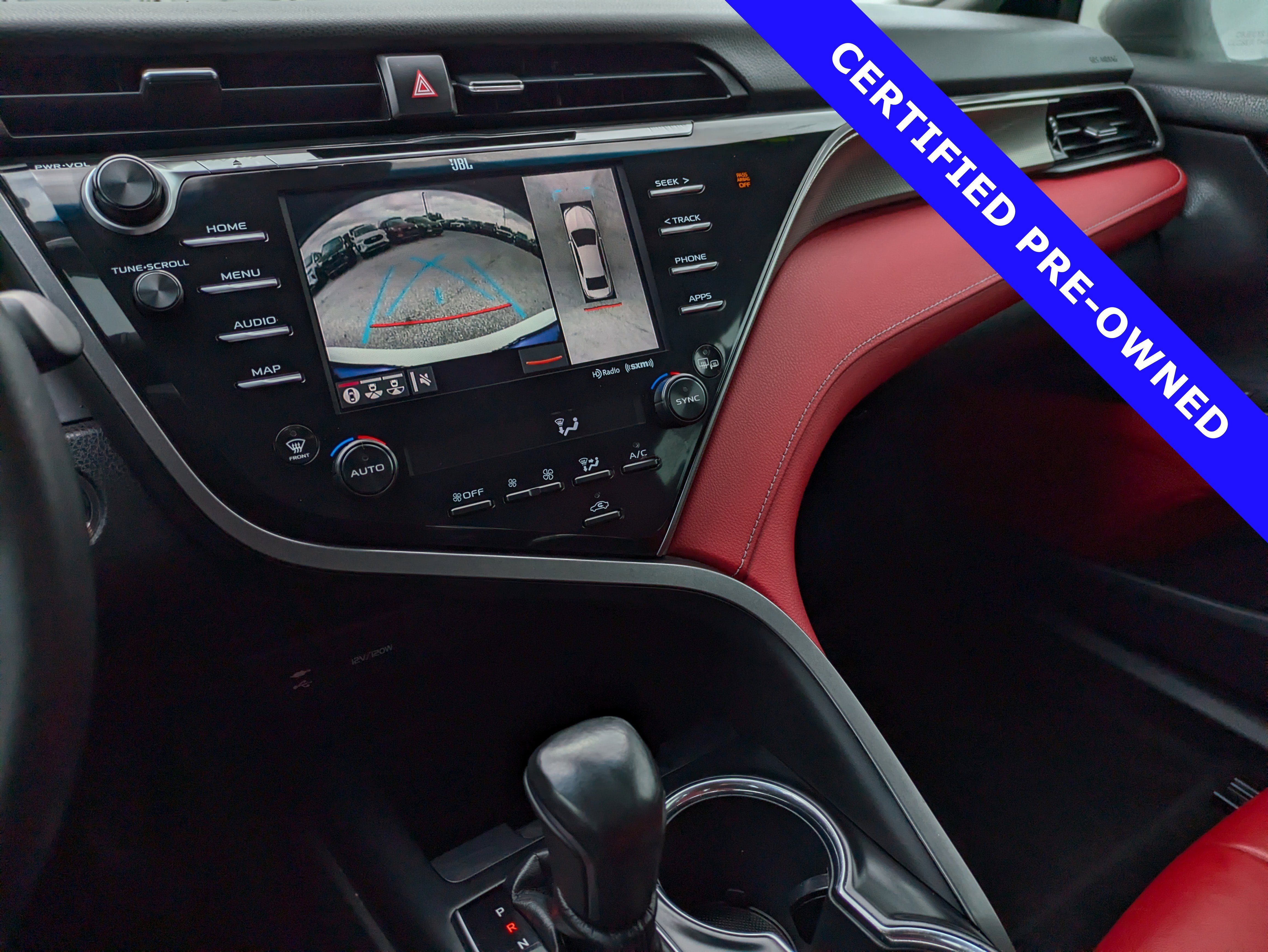 Used 2019 Toyota Camry XSE image 29