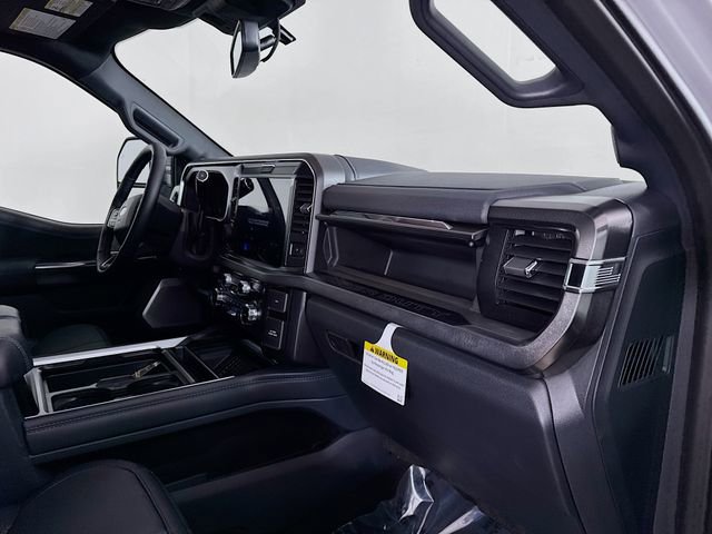 New 2026 Ford F450 Platinum image 31