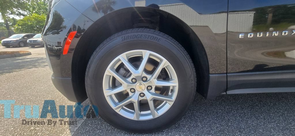 Used 2023 Chevrolet Equinox LT AWD/4WD image 27