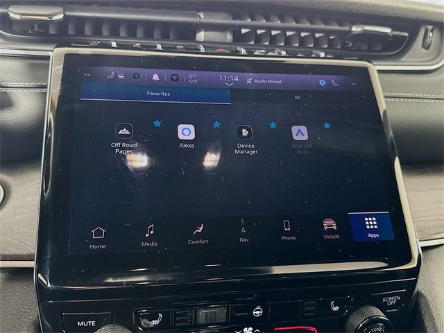 Used 2024 Jeep Grand Cherokee L Limited image 18