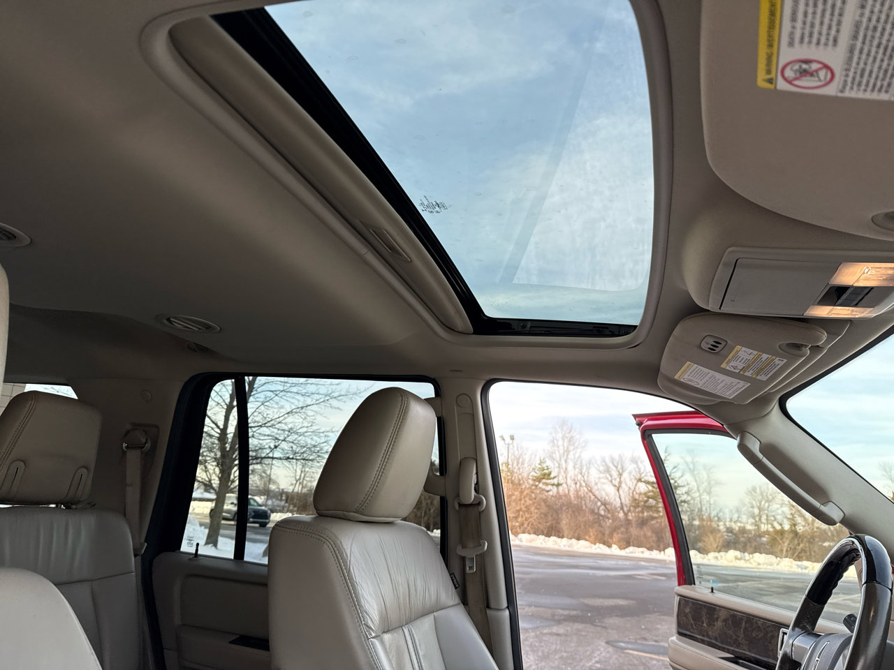 Used 2017 Lincoln Navigator Select image 34