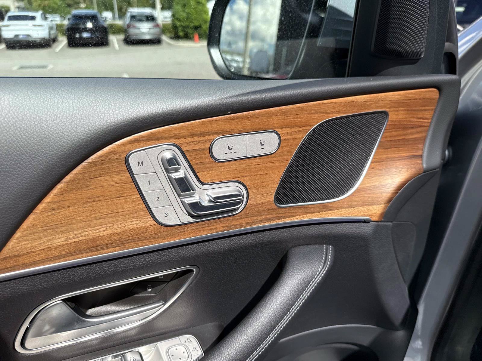 Certified 2025 Mercedes-Benz GLE 350 4MATIC image 18