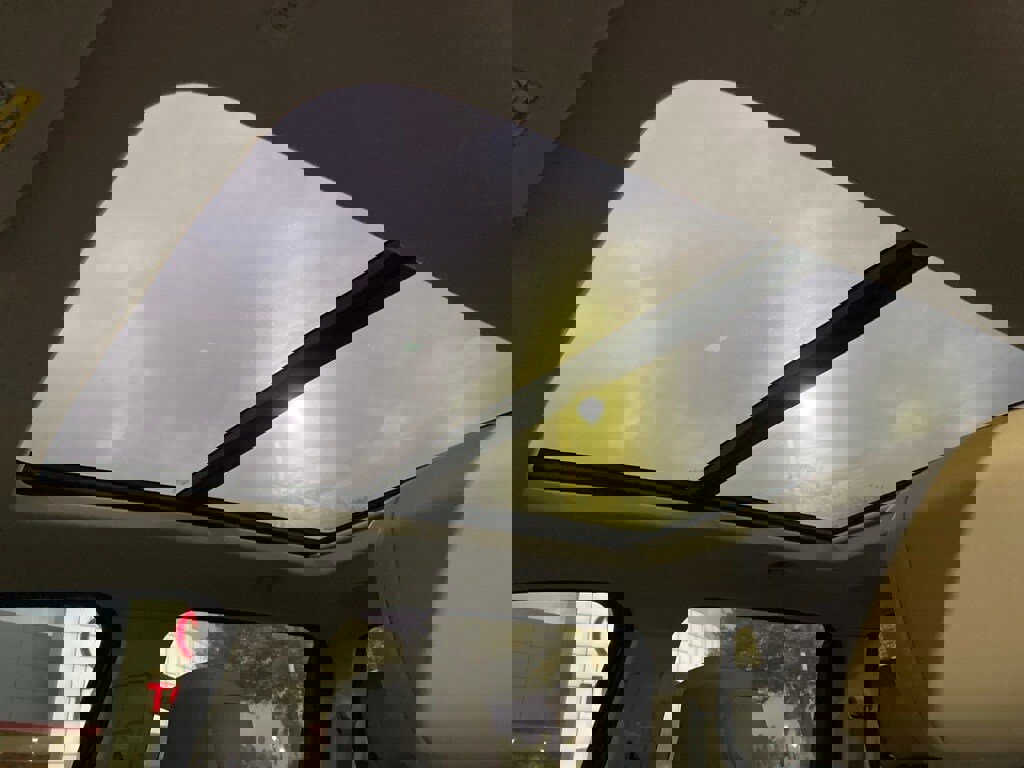 Used 2024 Toyota Tundra Limited w/ Power Package image 13