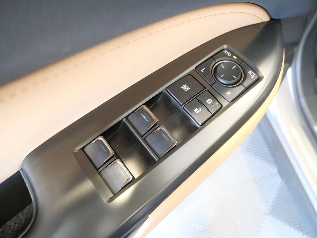 Used 2025 Lexus NX 350 AWD w/ Accessory Package (2T) image 17