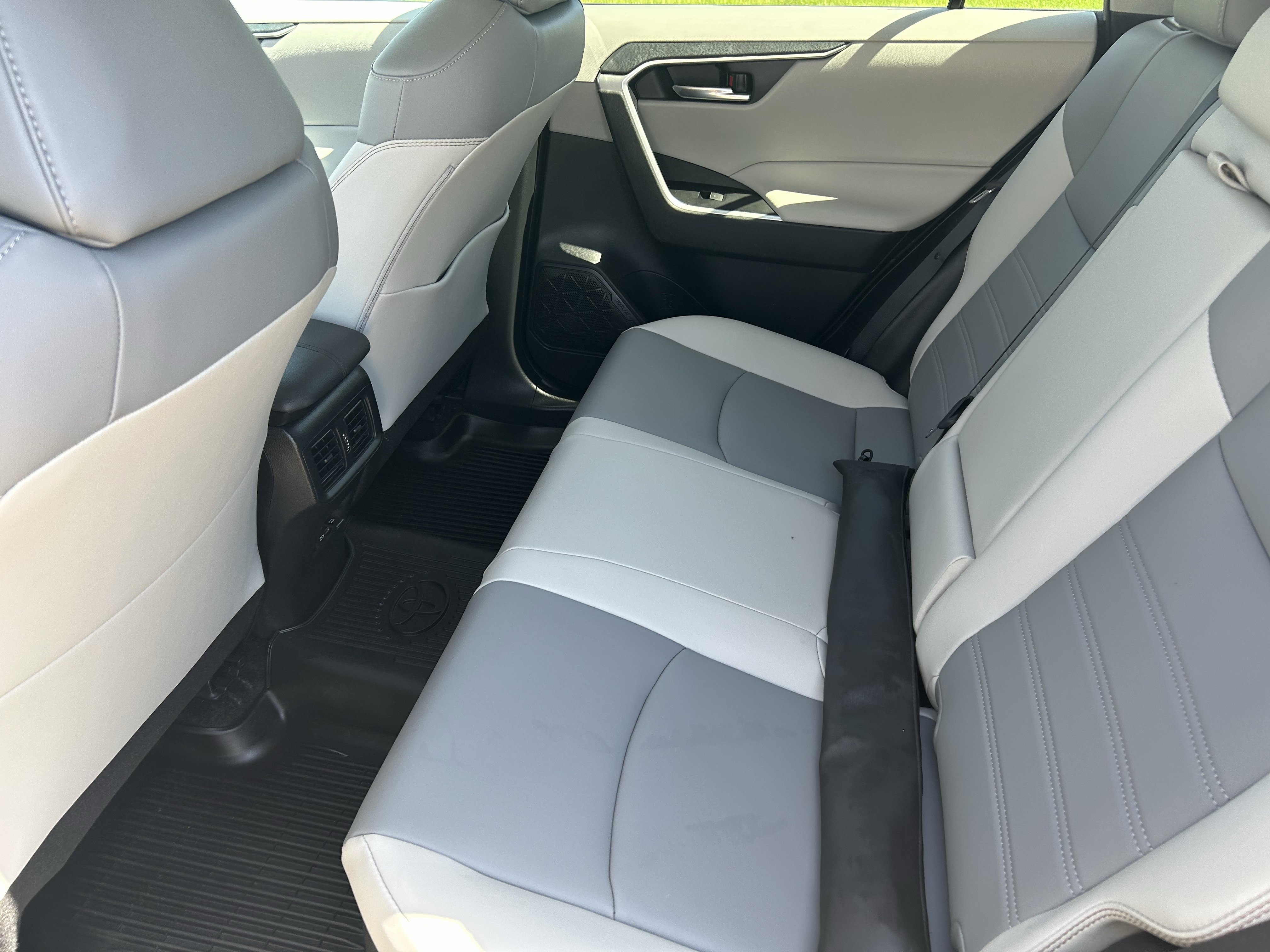 Certified 2024 Toyota RAV4 XLE Premium w/ Weather Package AWD/4WD image 11