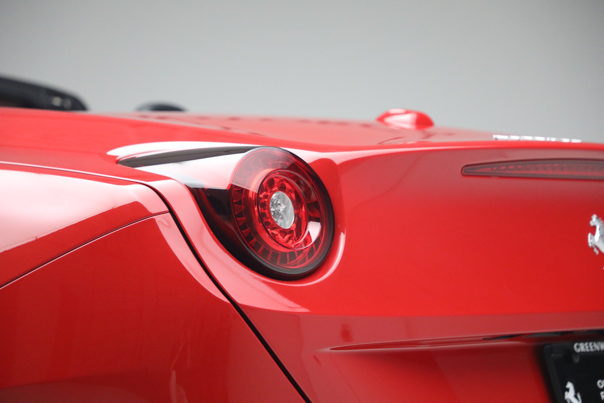 Certified 2017 Ferrari California T RWD image 25