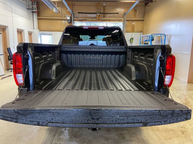 New 2025 GMC Sierra 1500 SLE image 17