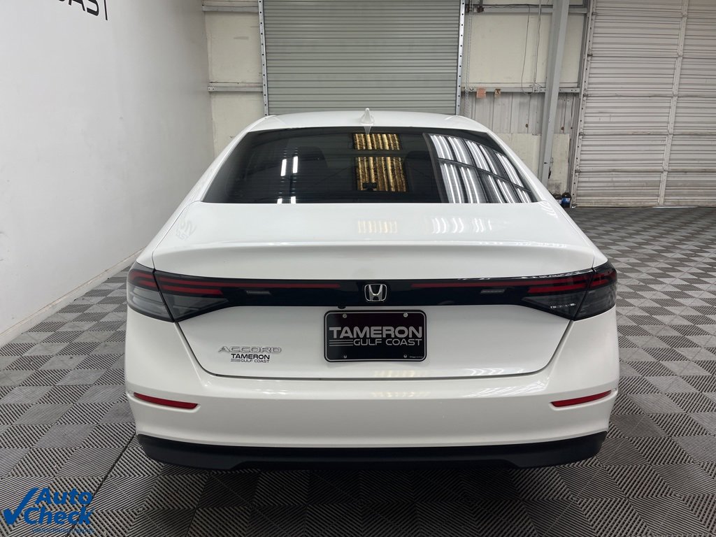 Used 2023 Honda Accord EX image 10