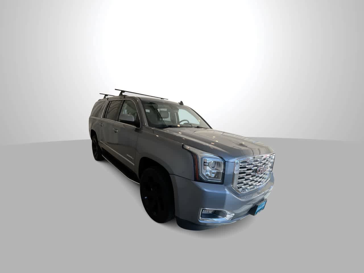 Used 2018 GMC Yukon XL Denali w/ Open Road Package AWD/4WD image 2