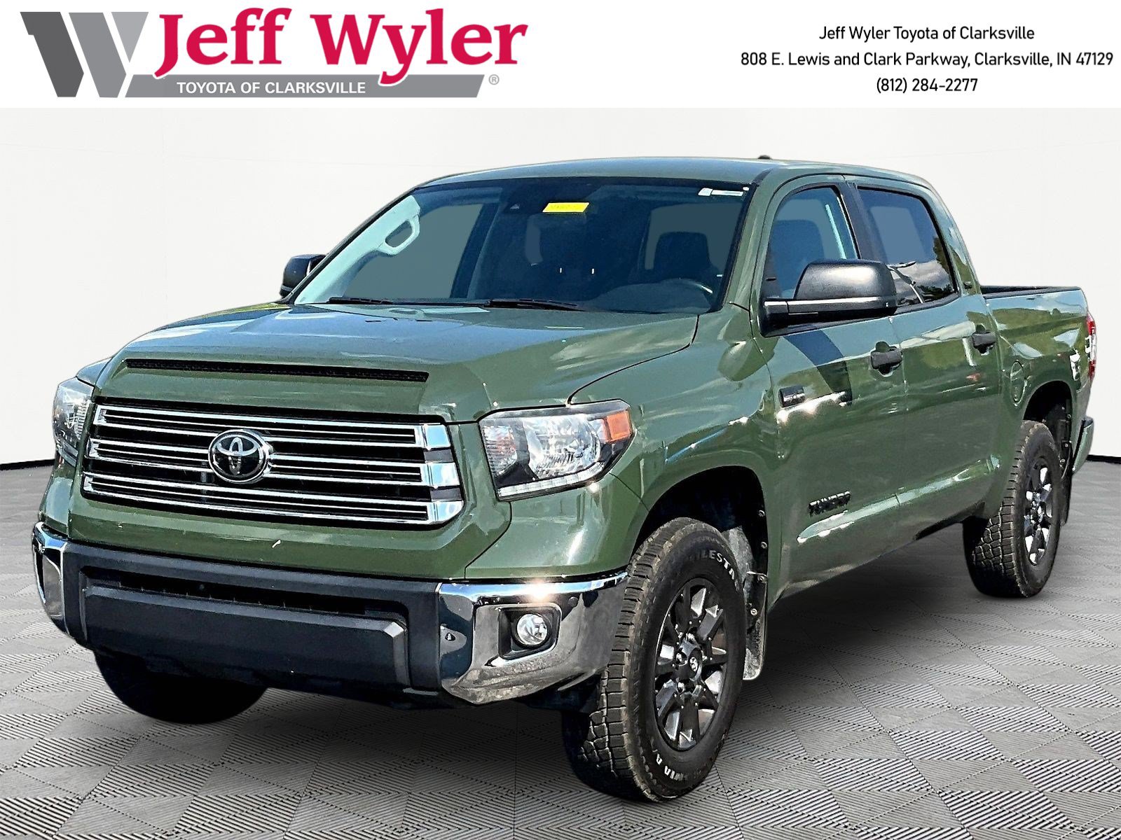 Used 2021 Toyota Tundra SR5 w/ Trail Edition AWD/4WD image 1