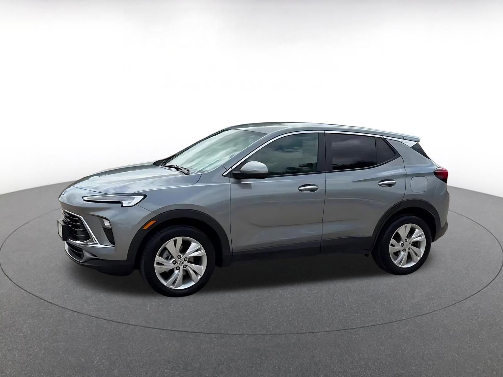 Used 2025 Buick Encore GX Preferred FWD image 8