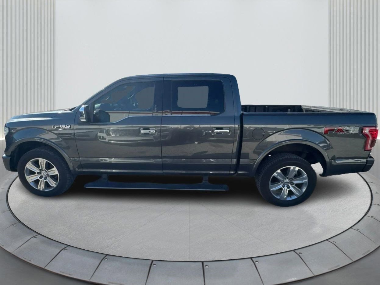 Used 2016 Ford F150 Platinum w/ Equipment Group 701A Luxury image 9
