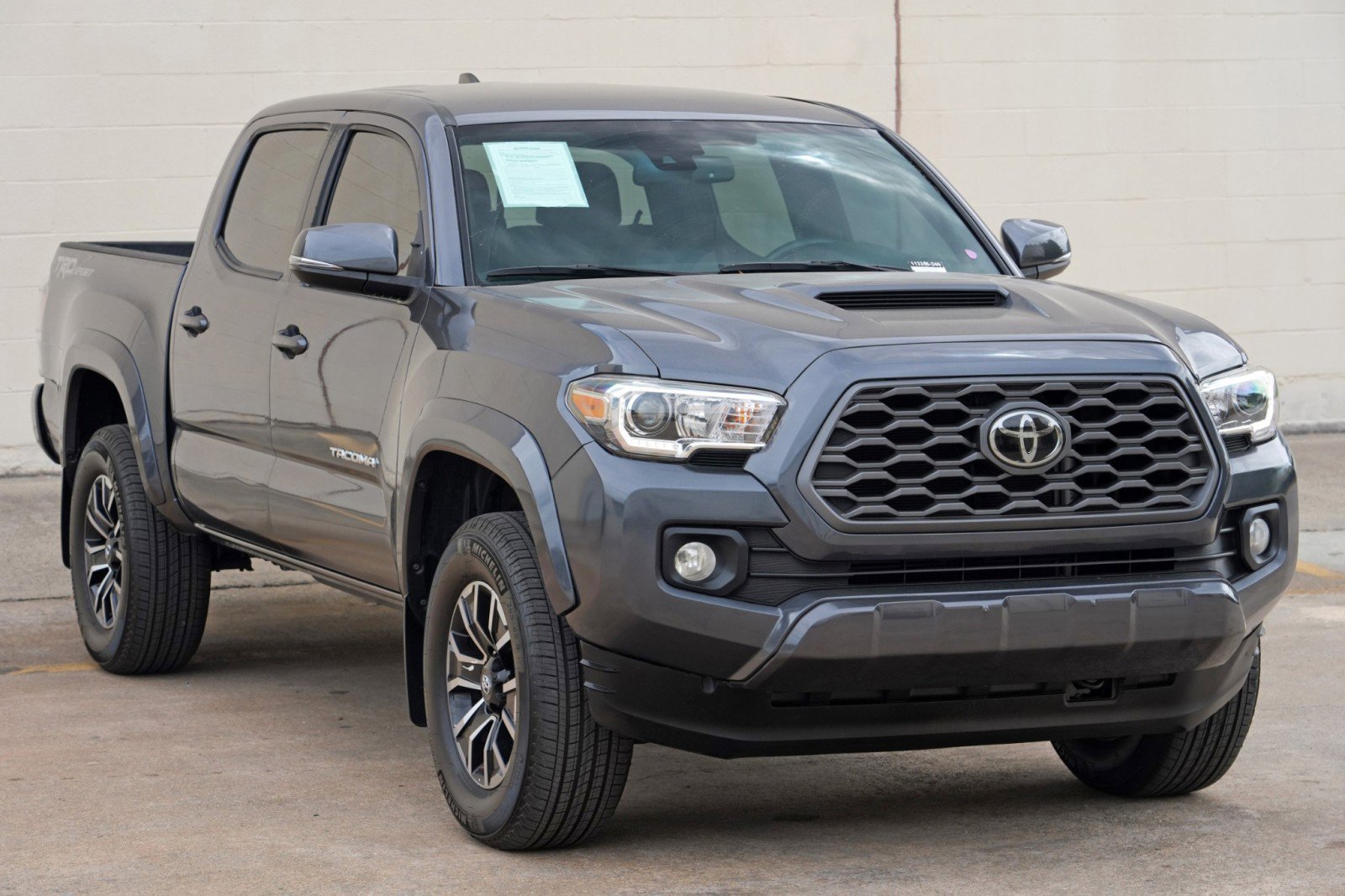 Used 2021 Toyota Tacoma TRD Sport w/ Technology Package RWD image 48