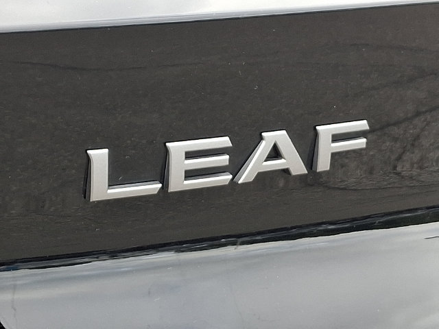 Used 2025 Nissan Leaf S FWD image 31