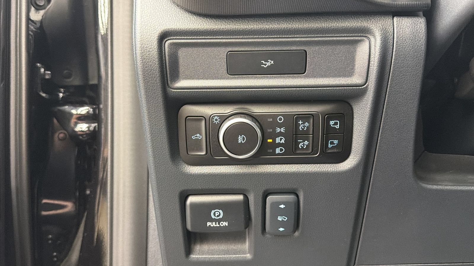 Used 2026 Ford F150 Lariat AWD/4WD image 29