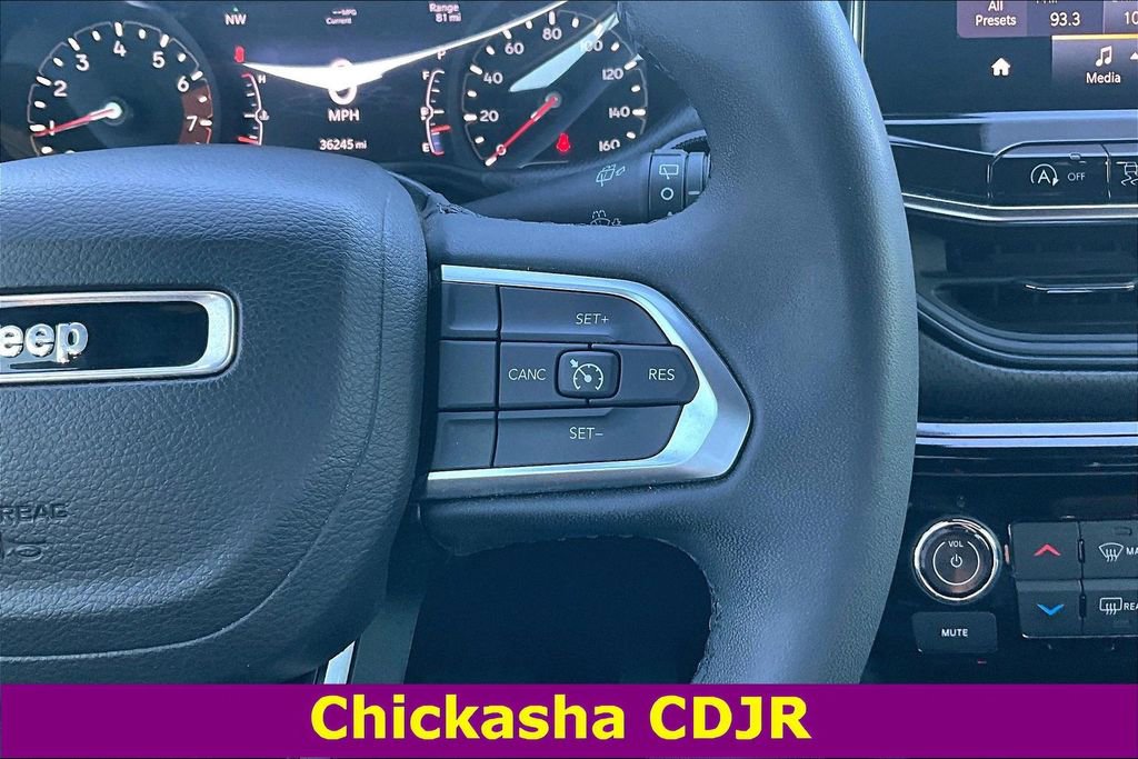 Used 2022 Jeep Compass Altitude w/ Sun and Sound Group image 9